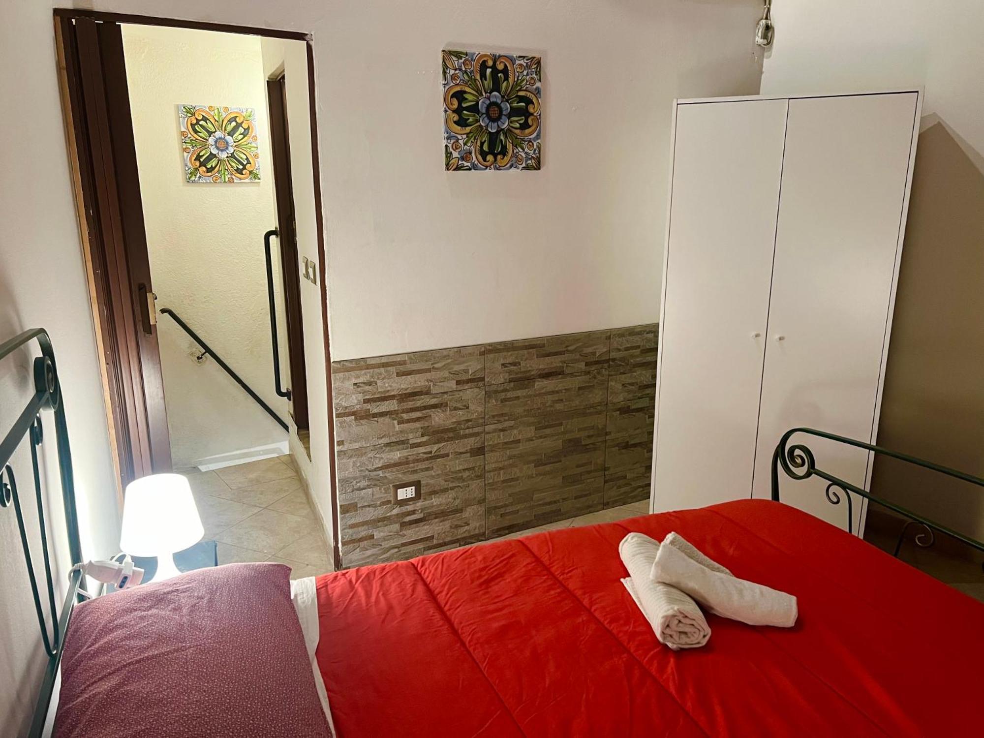 Etnea House Catania Center Villa Bagian luar foto